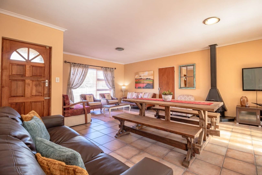 3 Bedroom Property for Sale in Loucharmante Western Cape